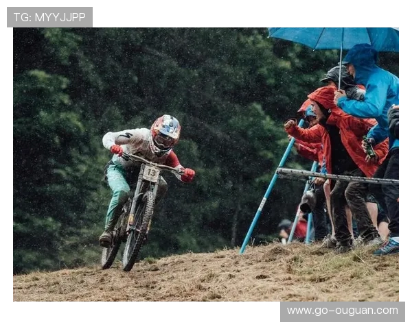 伯明翰国家展览中心筹备拳击之夜，本土选手惠特克主场作战